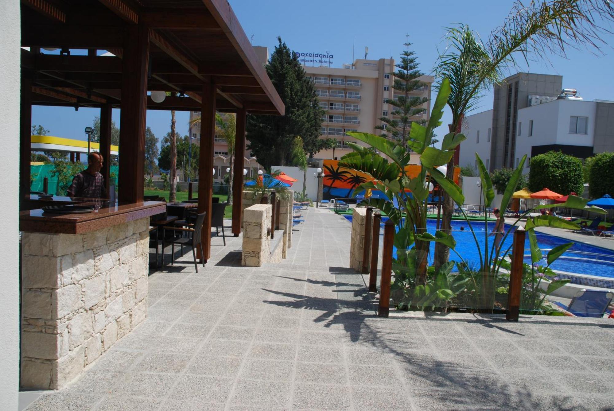 The Caravel Hotel Limassol Exterior foto