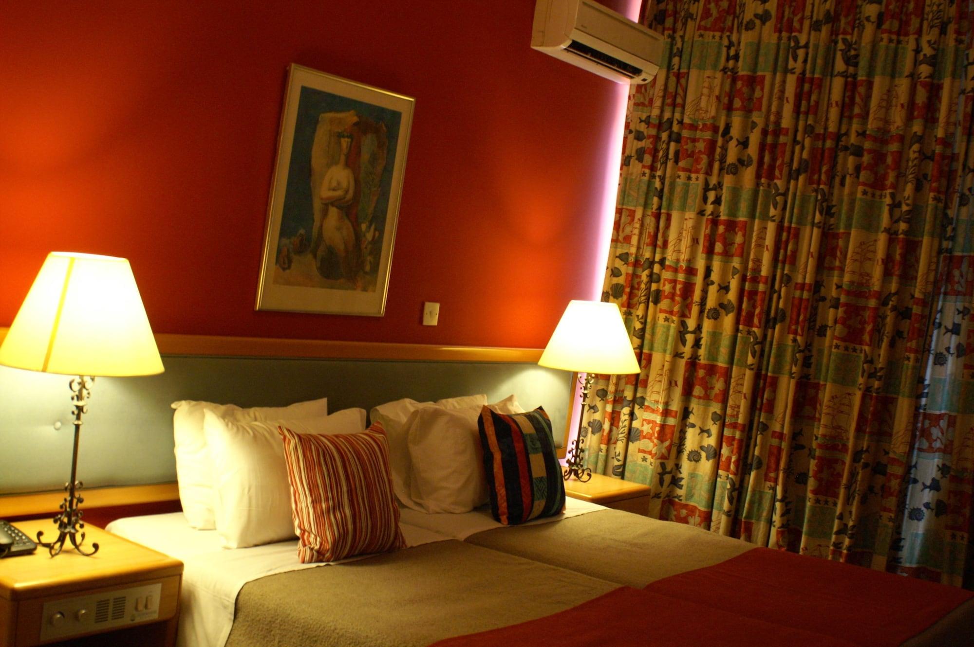 The Caravel Hotel Limassol Exterior foto